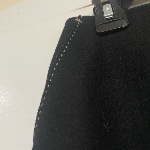 J Crew wool short skirt black with tan stitching size petite 8 wool blend zip - Picture 8 of 8